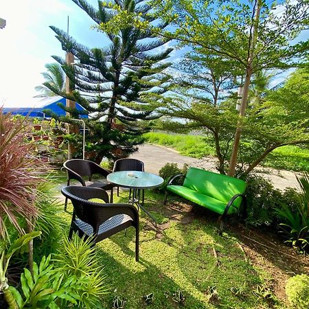 Relaxing Home At Camella Bacolod, Near Airport, Rockwell, Terminals, Famous Resto Exterior foto